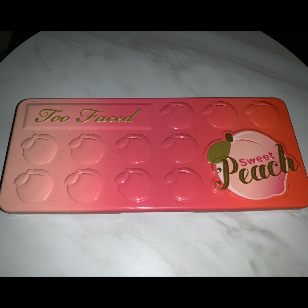 Too Faced - Sweet Peach Eyeshadow Palette
